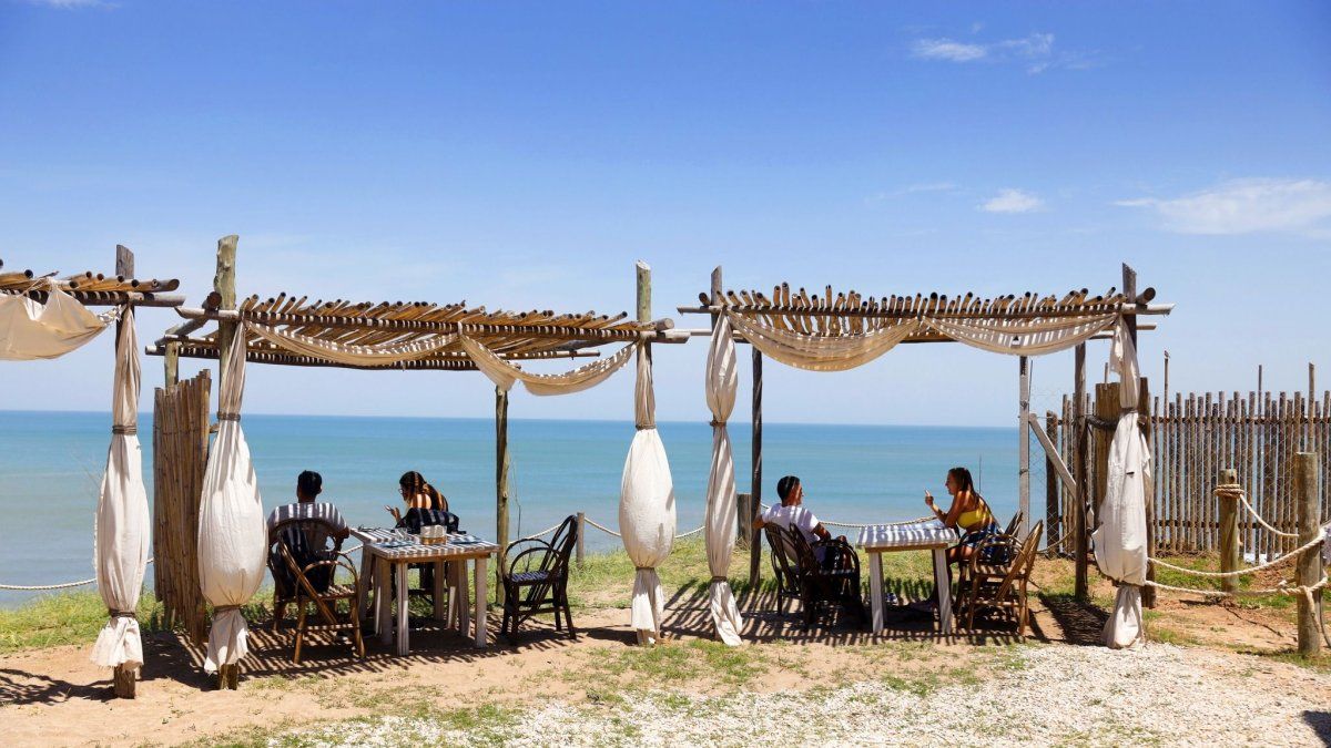 Eventos y gastronomía del Balneario Honu Beach Mar del Plata frente al mar