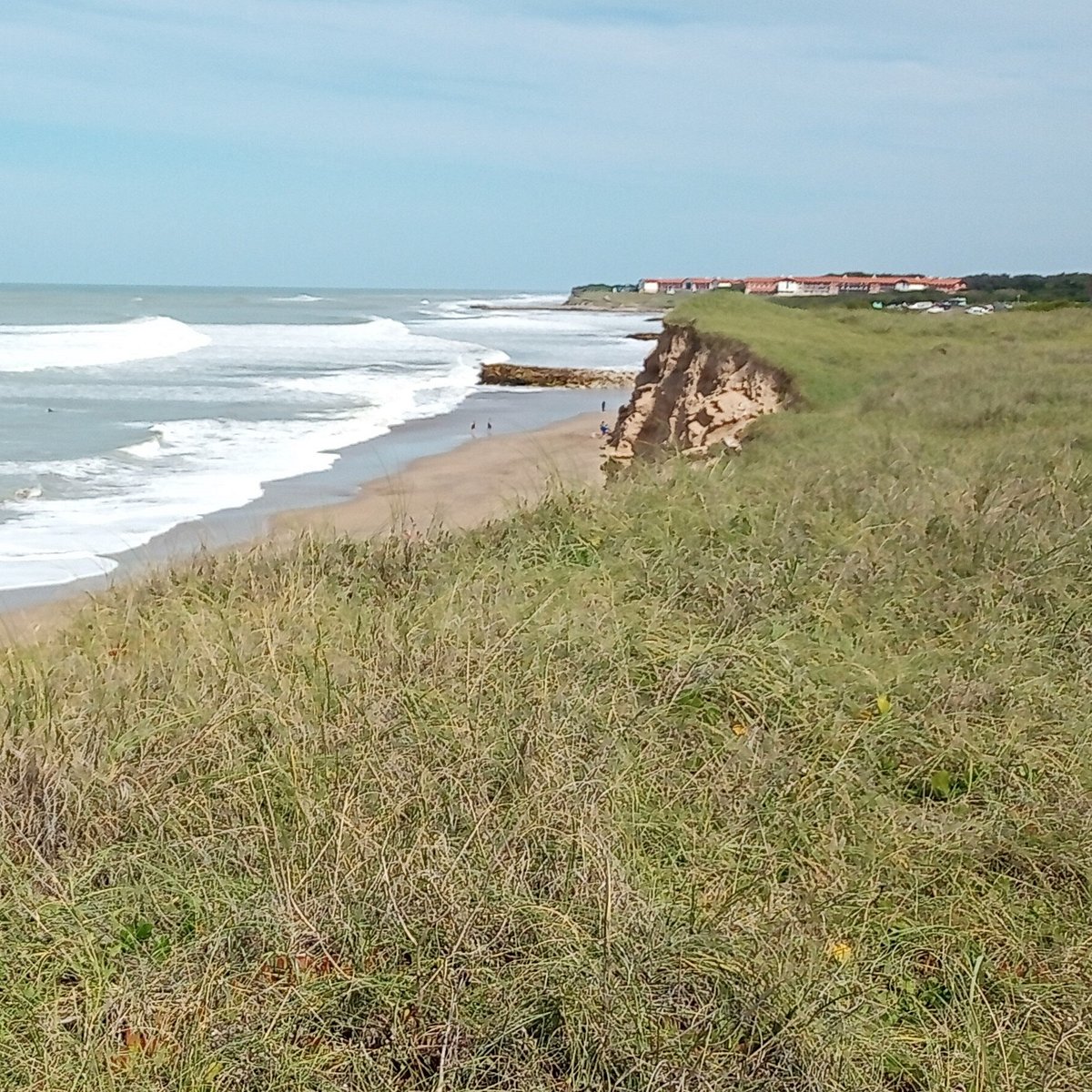 Acantilados de Chapadmalal con vista a la playa La Balconada