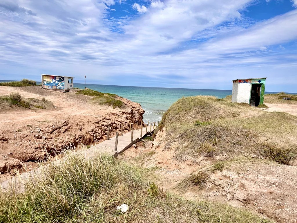 Tiny houses del Refugio Santa Isabel en Chapadmalal con dunas y mar
